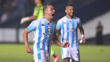 Marcelo Díaz le dio la épica victoria a la Academia ante su clásico rival.
