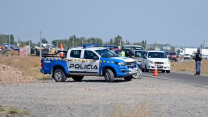 La alianza de la policía y la gente de las tomas evitó un hecho de violencia