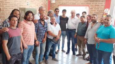 El conflicto se desató la semana pasada cuando el gremio petrolero dictó un paro por 24 horas en 4 yacimientos de Río Negro.