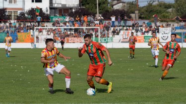 El fútbol busca una alternativa para regresar a la ciudad cordillerana. Archivo