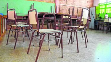El gremio asegura que insistirán en no tener presencialidad en los edificios que no estén en condiciones. (archivo Mauro Pérez).-