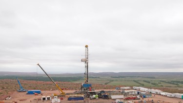 La producción en Neuquén se recupera de la mano de la reactivación de pozos en Vaca Muerta. (Foto: Juan Thomes)