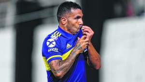 Boca y River protagonizan otro capítulo en la pelea por la Superliga