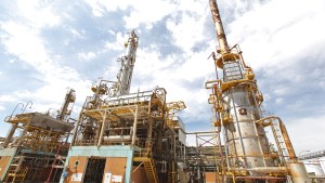 Advierten que el barril criollo podría generar miles de despidos