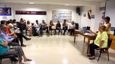 Por el recuerdo de los hechos del 
"Choconazo" convocan a ex obreros y participantes de la gesta obrera  foto Juan Thomes