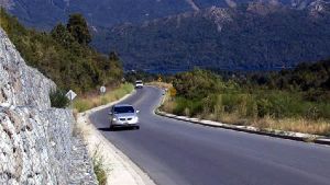 El hielo y nevadas débiles afectan la ruta 40