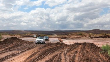 Desde Vialidad recomendaron tener precaución al circular por las Rutas 5 y 7. (Gentileza).-