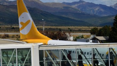 Dos vuelos de Flybondi no llegaron a  Bariloche esta madrugada y hay problemas con otro servicio que estaba previsto para antes del mediodía. Archivo