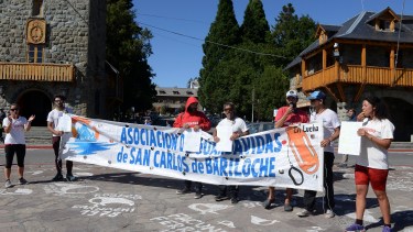Los guardavidas de Bariloche mantienen un conflicto con el municipio. Foto: archivo