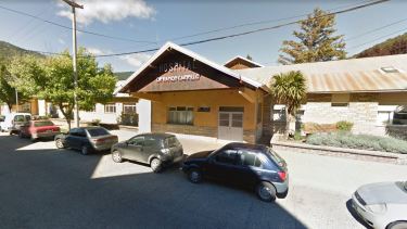 Hay cuatro personas internadas en grave estado en el Hospital Ramón Carrillo de San Martín  de los Andes. 