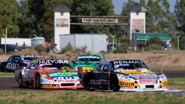 Viedma - 16/02/2020

1° fecha de TC en el autodromo ciudad de Viedma

 series del TC

Foto: Marcelo Ochoa