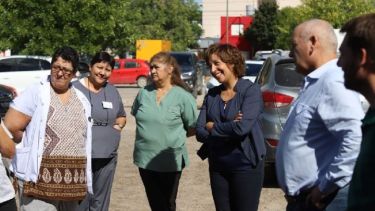 La gobernadora y el ministro Zgaib recorrieron hoy el hospital de Viedma, destacando el trabajo del personal de Salud.