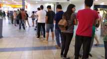 Imagen de Coronavirus: ¿Qué sucede con la concentración de personas en los shoppings de Neuquén?