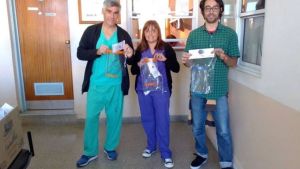 Un grupo de jóvenes fabricó máscaras de protección para el hospital de Viedma