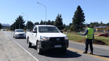 El procedimiento policial se hizo este domingo en la zona este de Bariloche. (foto archivo)