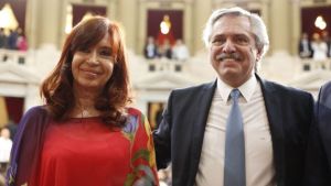 CFK y Alberto Fernández saludaron al movimiento feminista por el #8M