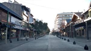 La irreconocible postal de la calle Mitre de Bariloche