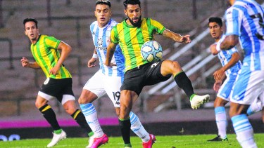 Racing lo dio vuelta y le ganó un partido increíble a Aldosivi en Mar del Plata. Foto/Télam
