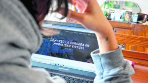 Los estudiantes universitarios están estresados, angustiados y ansiosos