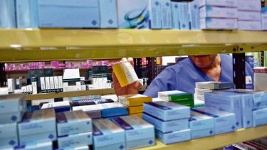 Farmacéuticos de Neuquén denuncian que pese a ser esenciales no son tenidos en cuenta para la vacunación. (archivo)