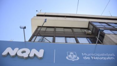 La Municipalidad de Neuquén recibe más reclamos por teléfono que en forma presencial. Foto archivo: Juan Thomes