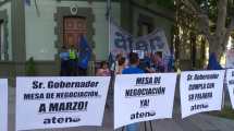 Imagen de Clases en Neuquén: Gobierno y docentes se reunieron, pero el conflicto continúa