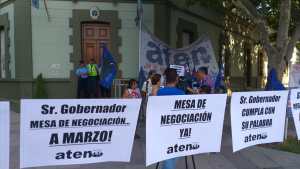 Clases en Neuquén: Gobierno y docentes se reunieron, pero el conflicto continúa
