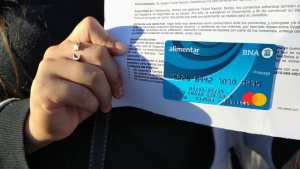 Comenzó la entrega de la tarjeta alimentaria en Neuquén: mirá dónde y cuándo