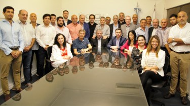Hoy a la mañana anunciaron la conformación de Expendedores Unidos.