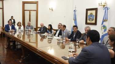 En la conferencia se anunció la creación de un comité de emergencia por coronavirus. (Juan Thomes).-