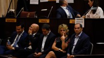Imagen de Qué políticos neuquinos deberán extremar cuidados ante el coronavirus