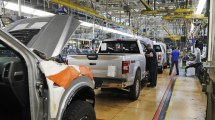 Imagen de Coronavirus en EE.UU.: automotrices se ofrecieron a fabricar respiradores artificiales