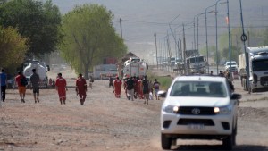 Se mantiene alto el desempleo en Neuquén, pero el gobierno advierte una recuperación