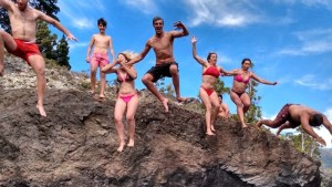Chapuzones en Lago Epuyén: traigan puertas que manijas sobran&#8230;