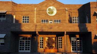 El primer caso confirmado fue de una docente del establecimiento privado de Viedma. Foto Archivo: Marcelo Ochoa.