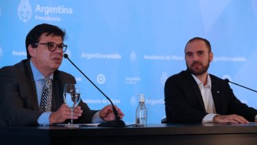 Moroni y Guzmán hicieron el anuncio en los últimos días, para llegar a los sectores vulnerables. Foto: presidencia de la Nación.- 