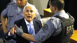 Rechazaron el pedido de prisión domiciliaria al represor Etchecolatz por coronavirus