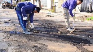 Mantienen programa de reparación de calles en Regina