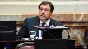 Río Negro pierde 2.000 millones en regalías y Weretilneck pide barril criollo para el petróleo