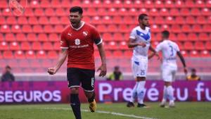 Independiente superó a Velez por un tanto de su goleador