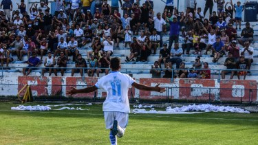 Villagra la rompió contra Puerto Moreno. (Foto: Gentileza Carlos Martínez)