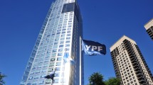 Imagen de YPF modificó la oferta para los acreedores de su deuda internacional