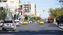 Imagen de Los bancos y las nuevas excepciones de la cuarentena se notaron en Neuquén