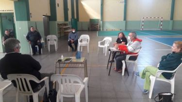 El comité de crisis de Chichinales recomendó el uso de barbijos en la vía pública. (Foto gentileza)