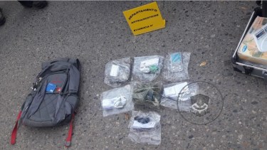 Un hombre circulaba con medio kilo de marihuana y 5 gramos de cocaína en su mochila durante la cuarentena, en Neuquén. (Foto: Gentileza).
