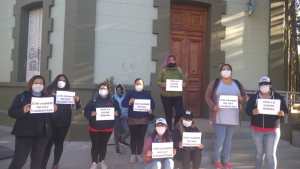 Se sumaron más protestas en la Casa de Gobierno de Neuquén