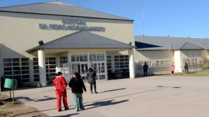 Hospitalarios de Río Negro cortarán el puente Cipolletti-Neuquén: reclaman mejoras salariales