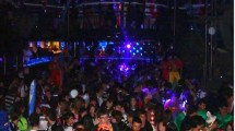 Imagen de Se debate el proyecto que busca habilitar el ingreso de menores hasta los 16 años en los locales bailables de Viedma