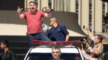 Imagen de Molesto por la diferencia de muertos, Bolsonaro dijo que Argentina marcha hacia «el socialismo»