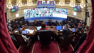 Sesiones virtuales en el Congreso. 